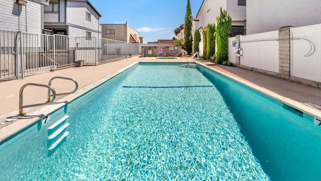 14927 Condon Ave Unit 7, Lawndale, CA 90260 - view of community pool