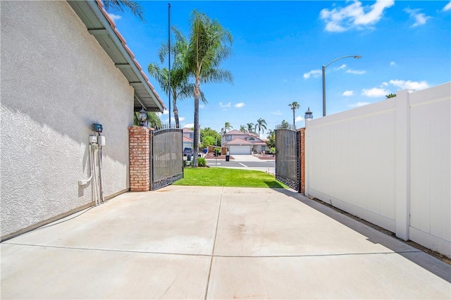 8761 Sandhill Dr, Riverside, CA 92508 - view of gate