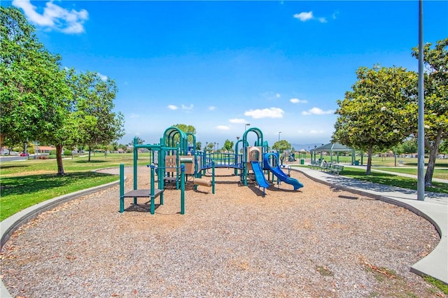 8761 Sandhill Dr, Riverside, CA 92508 - photo 49