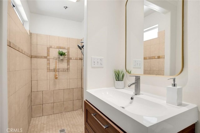 15352 Pastrana Dr, La Mirada, CA 90638 - bathroom with vanity and a tile shower