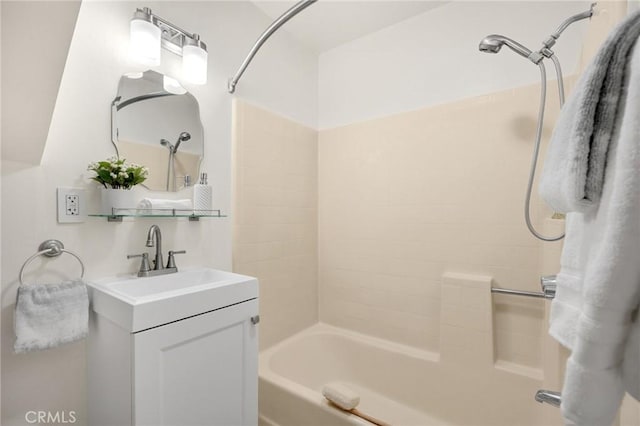 15352 Pastrana Dr, La Mirada, CA 90638 - full bathroom with tub / shower combination and vanity