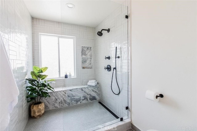 4026 Garfield St, Carlsbad, CA 92008 - bathroom with a tile shower