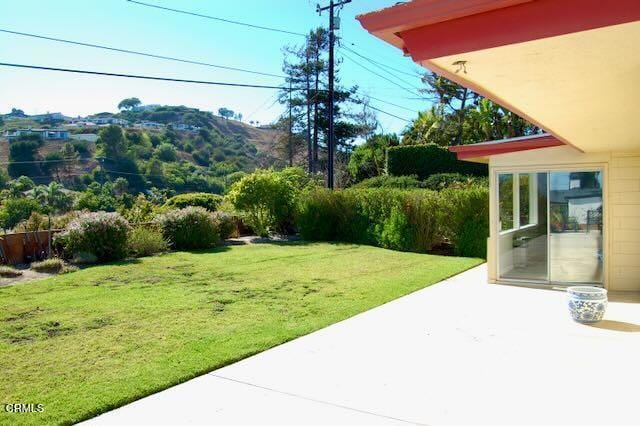 691 Via Ondulando, Ventura, CA 93003 - view of grassy yard with a patio
