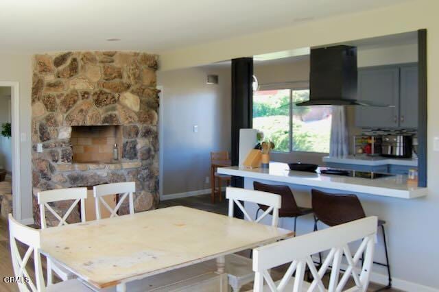 691 Via Ondulando, Ventura, CA 93003 - dining area featuring baseboards