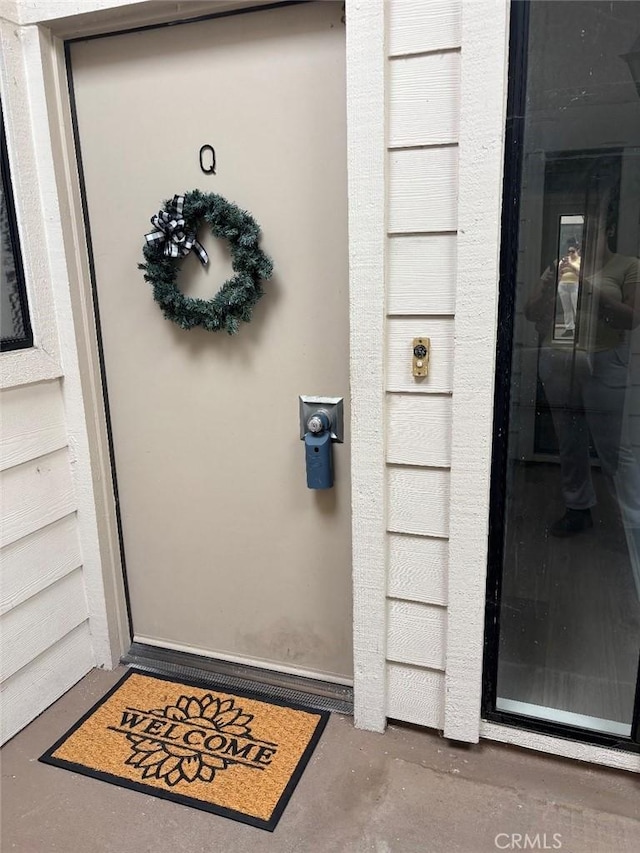 3144 Via Vis Unit Q, Laguna Woods, CA 92637 - property entrance