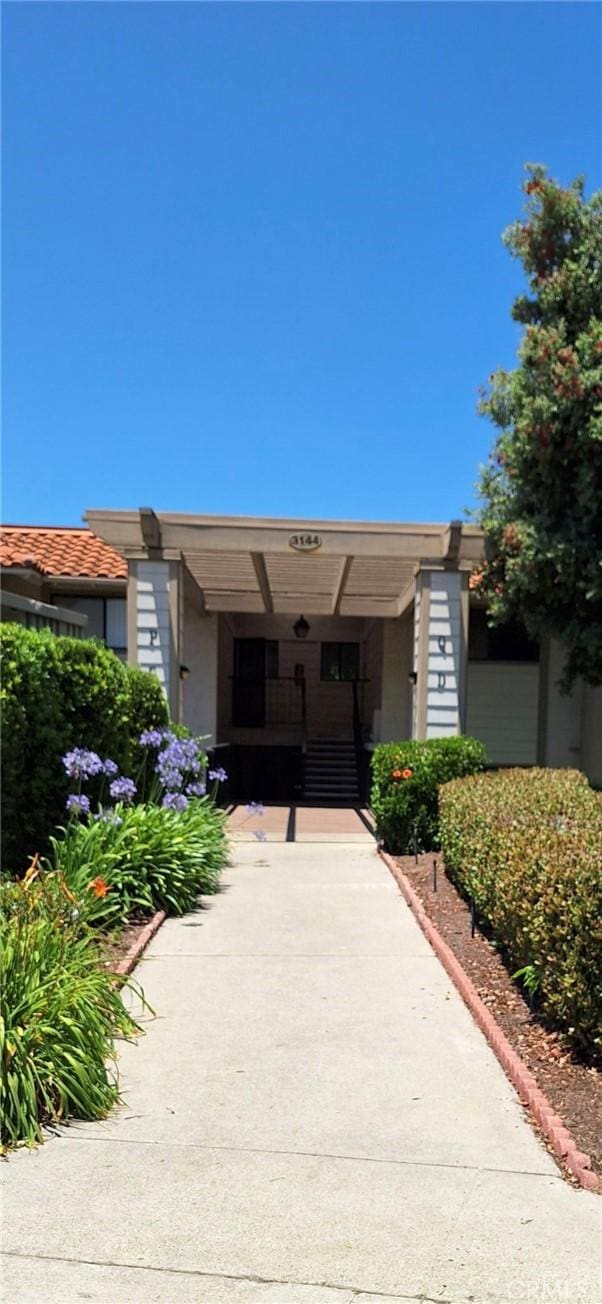 3144 Via Vis Unit Q, Laguna Woods, CA 92637 - view of front of home