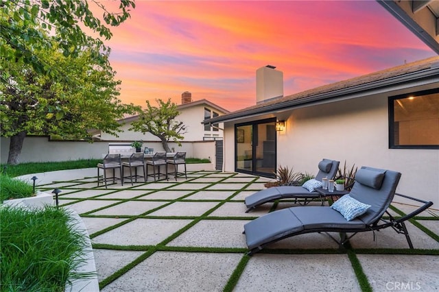 35 Beachcomber Dr, Corona Del Mar, CA 92625 - patio terrace at dusk with a patio area