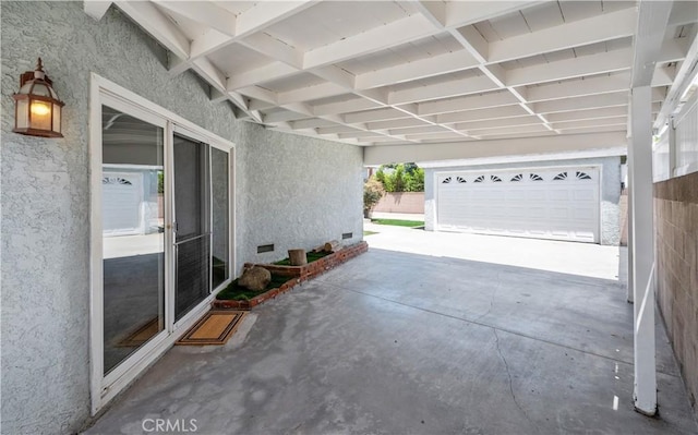 513 W D St, Wilmington, CA 90744 - view of garage