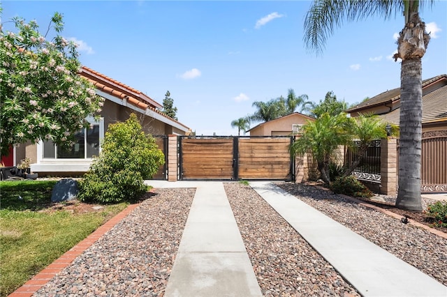 7250 Goldboro Ln, Riverside, CA 92506 - view of gate