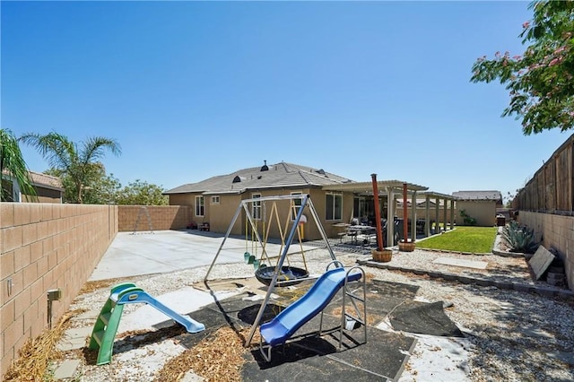 13416 Maxwell Ct, Victorville, CA 92395 - photo 33