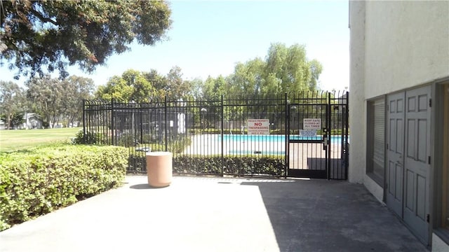 6821 Rocky Grove Ct Unit 13, Yorba Linda, CA 92886 - view of gate