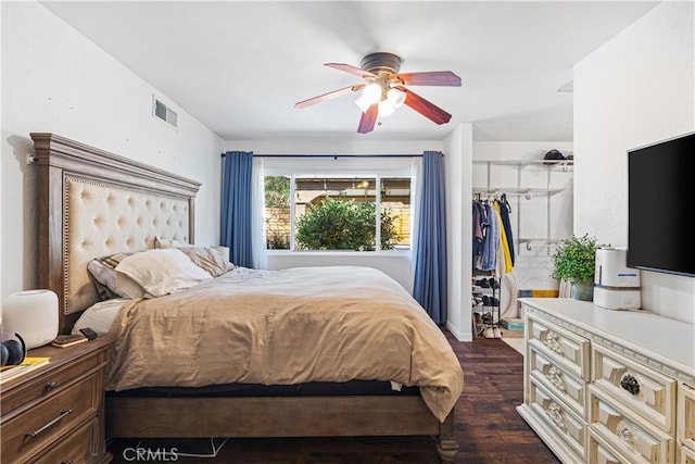 27763 Sequoia Glen Dr, Valencia, CA 91354 - bedroom featuring dark wood-style floors, ceiling fan, and a closet