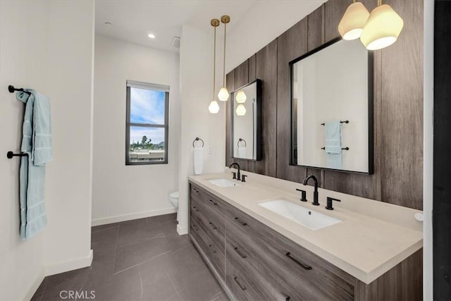 756 W 19th St Unit B, Costa Mesa, CA 92627 - bathroom with double vanity and tile patterned flooring