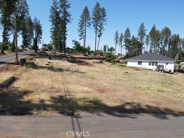 740 Ashland Ln, Paradise, CA 95969