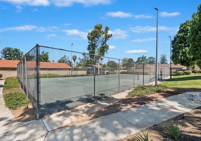 2747 Persimmon Pl, Riverside, CA 92506 - view of tennis court