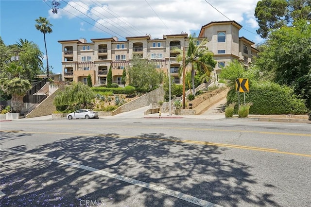6221 Monterey Rd Unit 402, Los Angeles, CA 90042 - view of building exterior