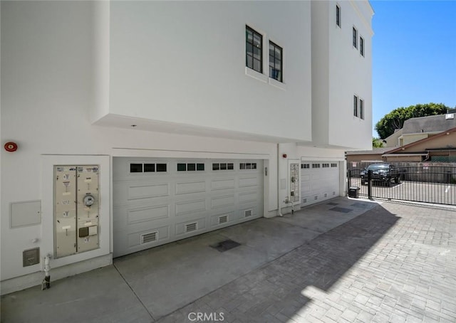 1212 Carmel St, San Luis Obispo, CA 93401 - garage with driveway