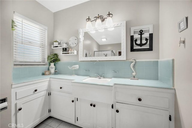 15902 Santa Fe St, Whittier, CA 90603 - full bath with vanity and decorative backsplash