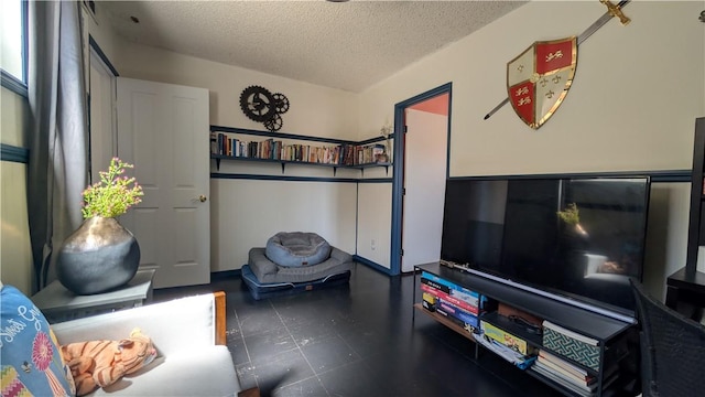 522 S 5th St, Montebello, CA 90640 - bedroom featuring a textured ceiling