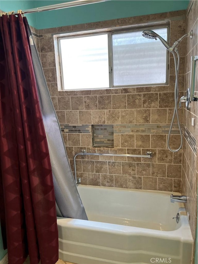1441 Edgewood Ln, Hemet, CA 92543 - bathroom with shower / tub combo and healthy amount of natural light