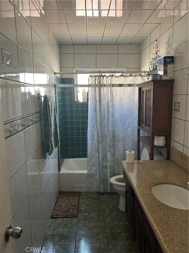 3700 W 105th St, Inglewood, CA 90303 - bathroom with shower / bathtub combination with curtain and vanity