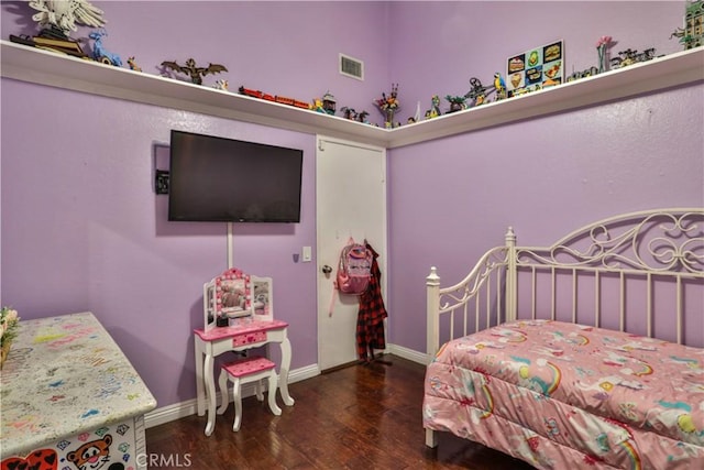 6073 Cameo St, Rancho Cucamonga, CA 91701 - bedroom with hardwood / wood-style floors and baseboards