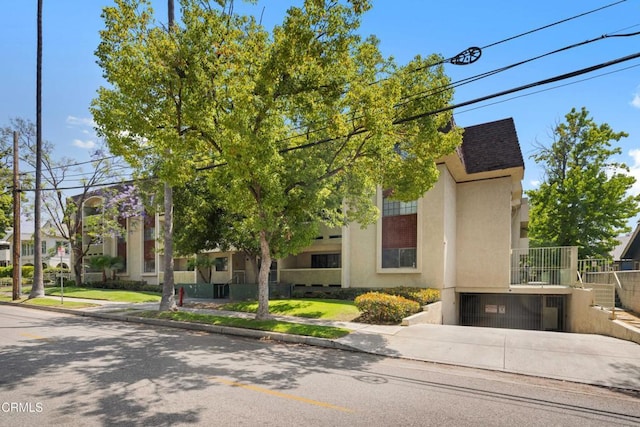 70 N Catalina Ave Unit 101, Pasadena, CA 91106 - view of front of home featuring stucco siding