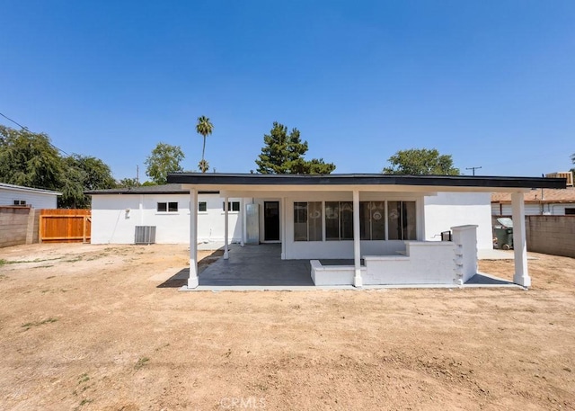 6692 Elm Ave, San Bernardino, CA 92404 - back of property