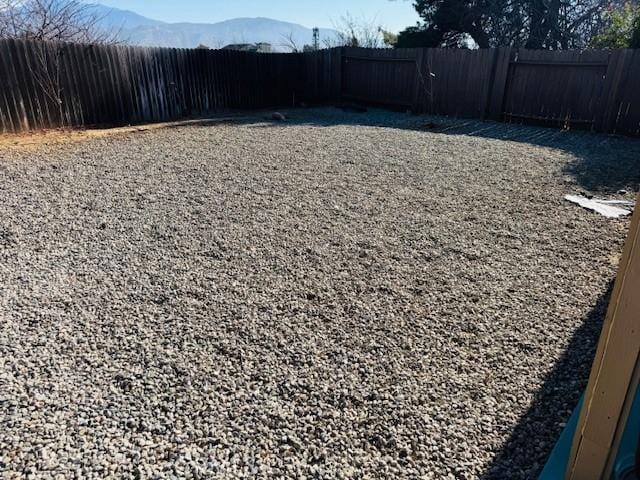 98 Lori Way, Banning, CA 92220 - view of yard with a mountain view