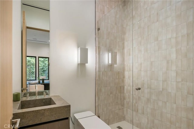 17055 Rancho St, Encino, CA 91316 - photo 41