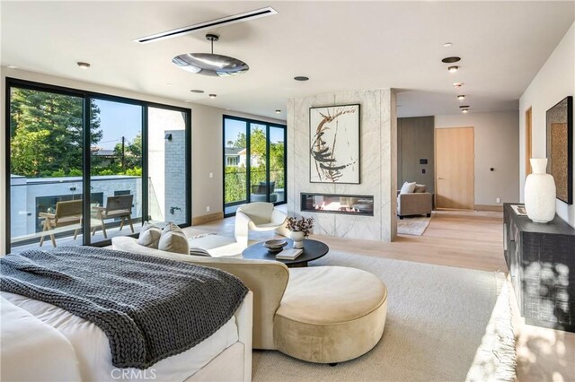 17055 Rancho St, Encino, CA 91316 - photo 32