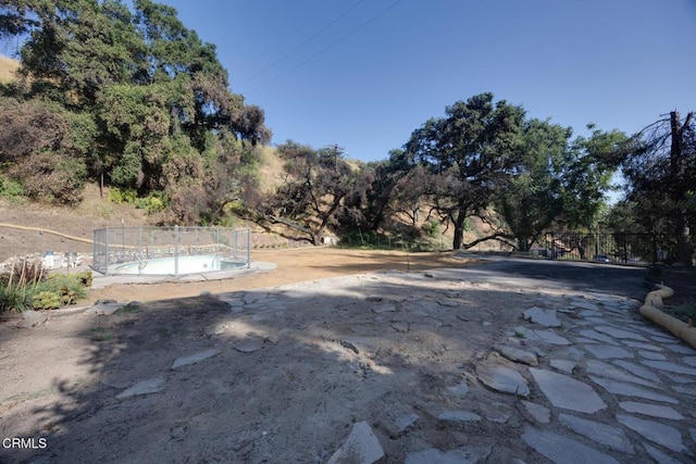 4011 Alzada Rd, Altadena, CA 91001