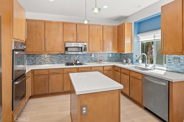 28768 Woodside Dr, Saugus, CA 91390 - photo 21