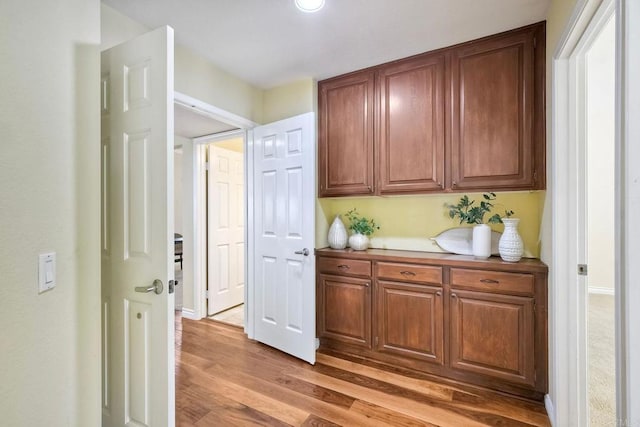 4956 Lamia Way, Oceanside, CA 92056 - bar featuring light wood finished floors