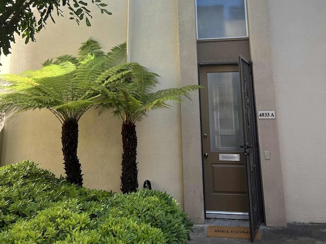 4833 Collwood Blvd Unit A, San Diego, CA 92115 - entrance to property featuring stucco siding