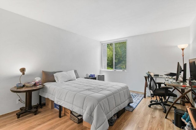 4833 Collwood Blvd Unit A, San Diego, CA 92115 - bedroom featuring light wood-type flooring and an office area