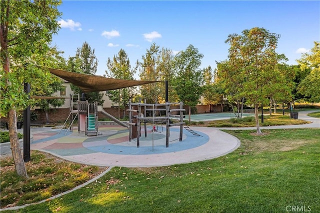186 Bishop Lndg, Irvine, CA 92620 - community jungle gym featuring a lawn
