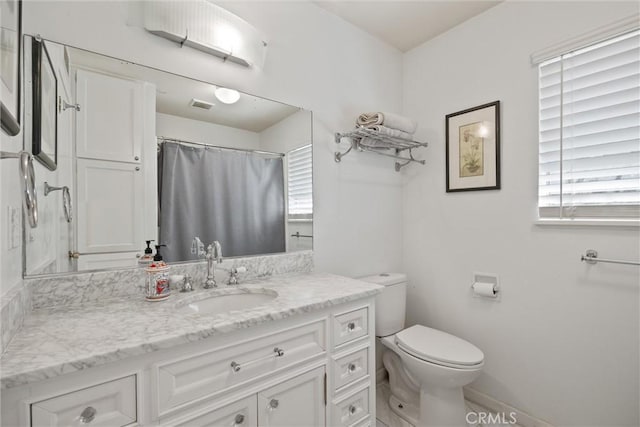 1094 Manzanita Ave, Chico, CA 95926 - bathroom with vanity and a shower with shower curtain
