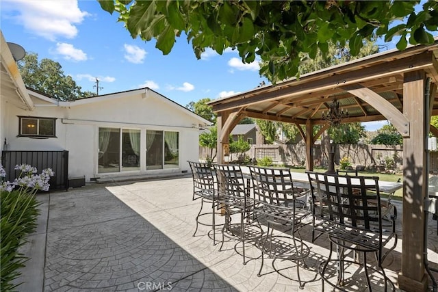 1094 Manzanita Ave, Chico, CA 95926 - view of patio / terrace with a gazebo