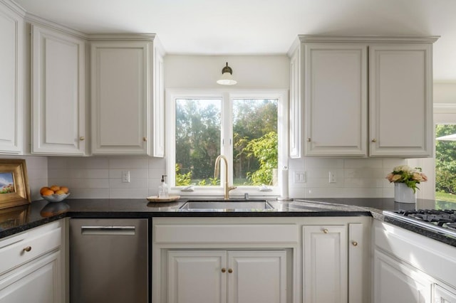 17274 Calle Mayor, Rancho Santa Fe, CA 92067 - kitchen featuring stainless steel appliances, tasteful backsplash, and white cabinets