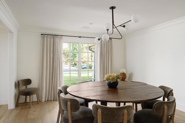 17274 Calle Mayor, Rancho Santa Fe, CA 92067 - dining room featuring crown molding and light wood-style floors