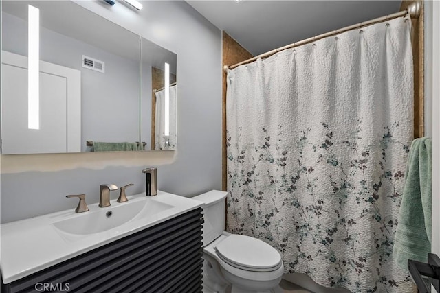 27814 Caraway Ln, Saugus, CA 91350 - full bath featuring vanity and a shower with curtain
