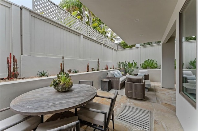 444 Morning Canyon Rd, Corona Del Mar, CA 92625 - fenced backyard with a patio area and outdoor lounge area