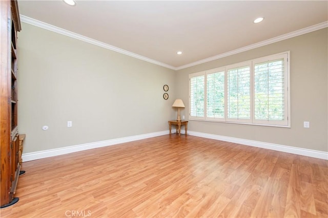 3238 San Amadeo Unit C, Laguna Woods, CA 92637 - empty room featuring light wood-type flooring, ornamental molding, and recessed lighting
