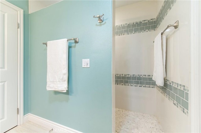3238 San Amadeo Unit C, Laguna Woods, CA 92637 - bathroom featuring a walk in shower