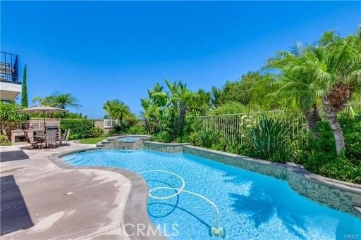 29212 Dean St, Laguna Niguel, CA 92677 - view of swimming pool with a patio and a pool with connected hot tub