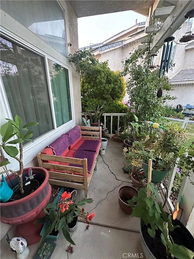 15654 Enfield Dr, Victorville, CA 92394 - view of patio