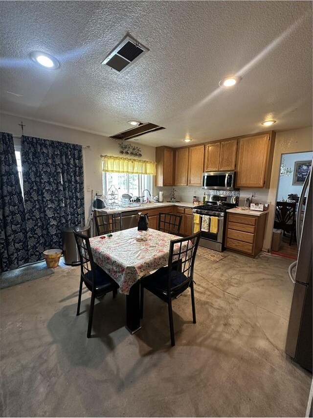 15654 Enfield Dr, Victorville, CA 92394 - photo 15