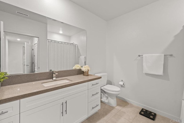2035 Bravo Loop Unit 6, Chula Vista, CA 91915 - full bath featuring vanity, tile patterned flooring, and a shower with shower curtain