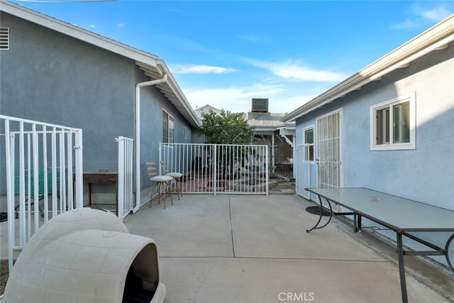 16908 Los Alimos St, Granada Hills, CA 91344 - view of patio